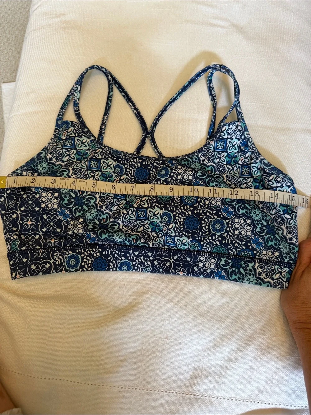 GAIAM Navy Blue & White Printed Athletic Top & Boy Shorts